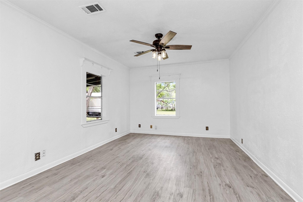 19355 Forest Lane Circle - Photo 8