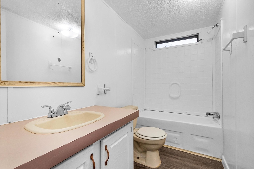 19339 Forest Lane Circle - Photo 12