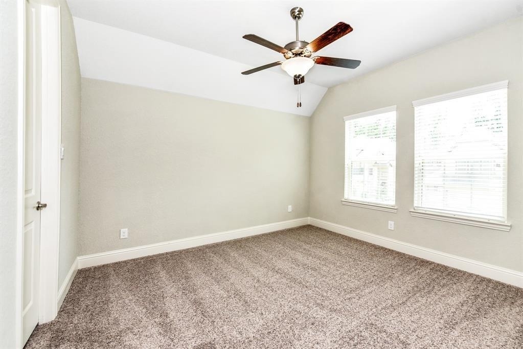 137 Skybranch Drive - Photo 4