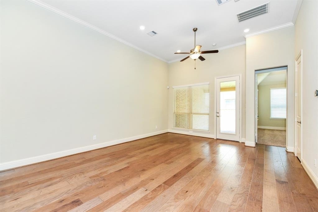 137 Skybranch Drive - Photo 3