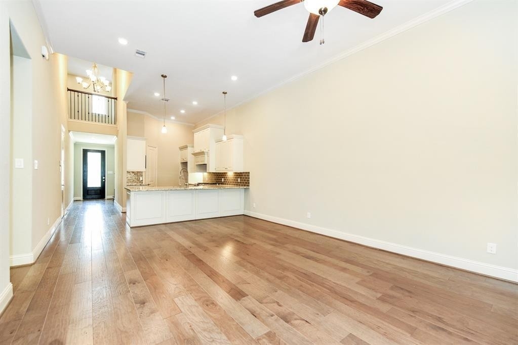 137 Skybranch Drive - Photo 2