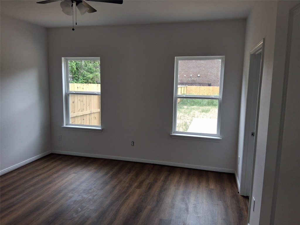 6835 Landor Street - Photo 6