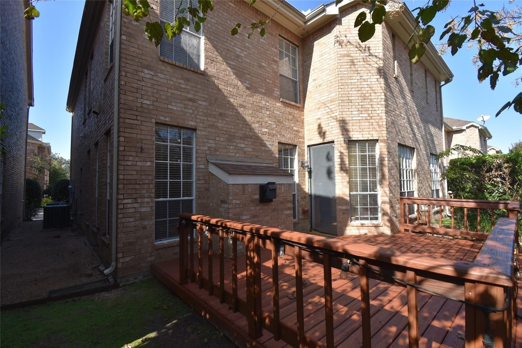 2835 Briarhurst Park - Photo 27