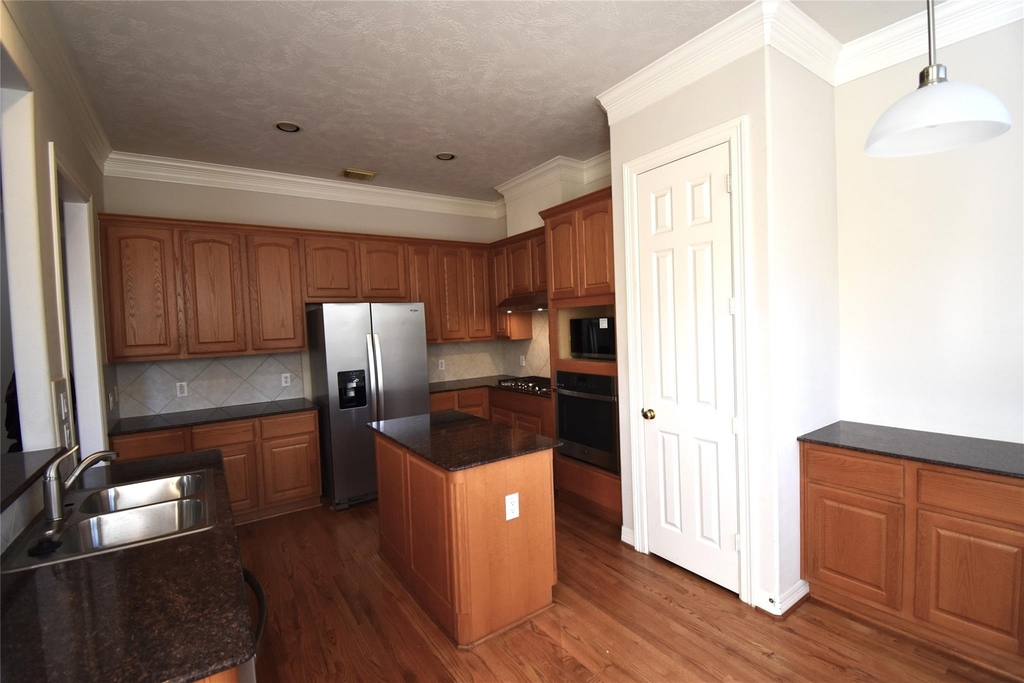 2835 Briarhurst Park - Photo 8