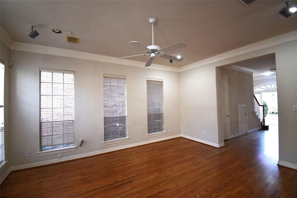 2835 Briarhurst Park - Photo 3