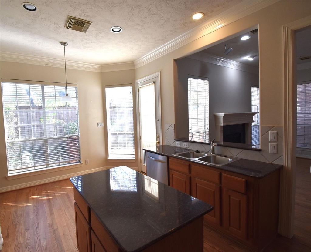 2835 Briarhurst Park - Photo 7