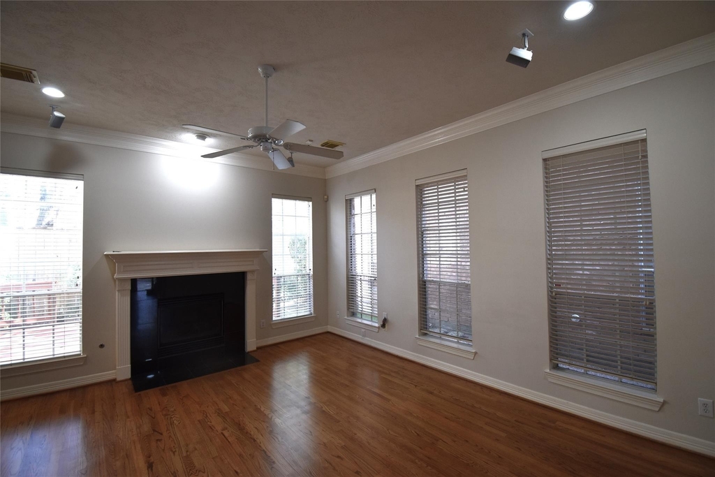 2835 Briarhurst Park - Photo 5