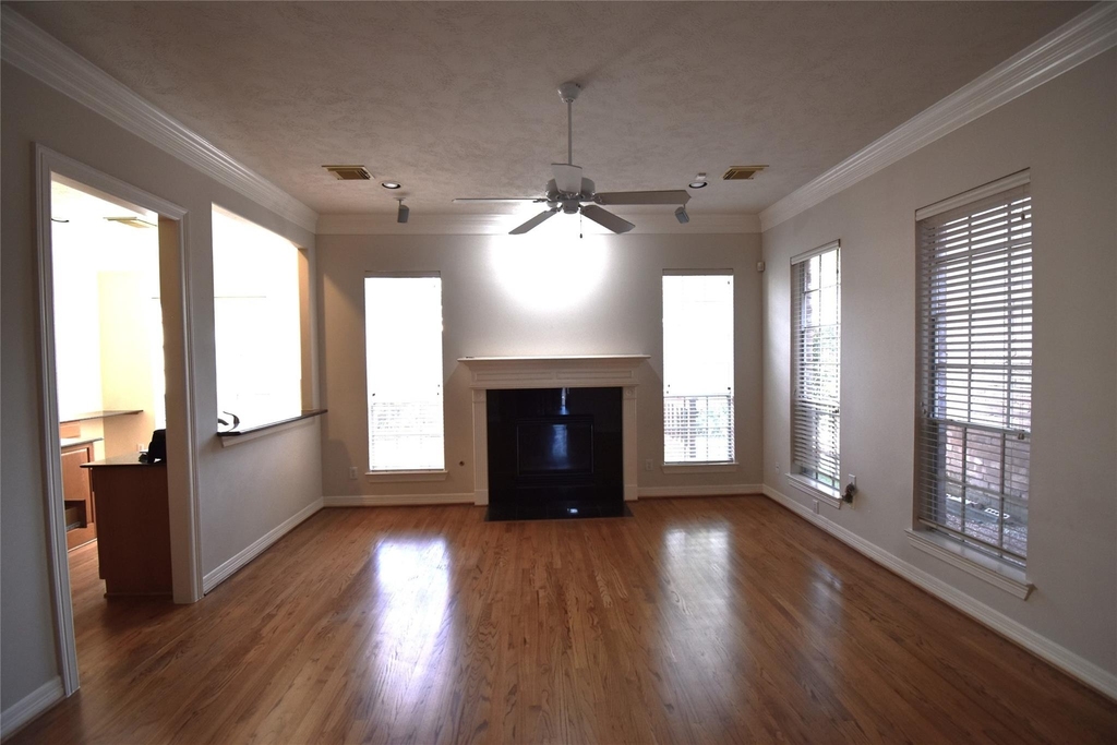 2835 Briarhurst Park - Photo 6