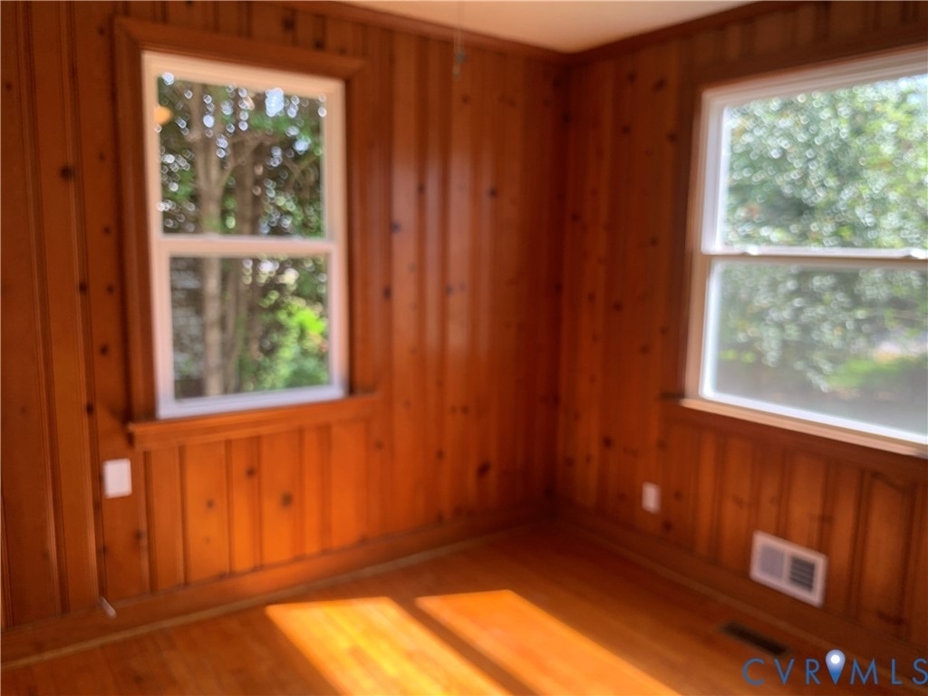 4202 Thomas Drive - Photo 18