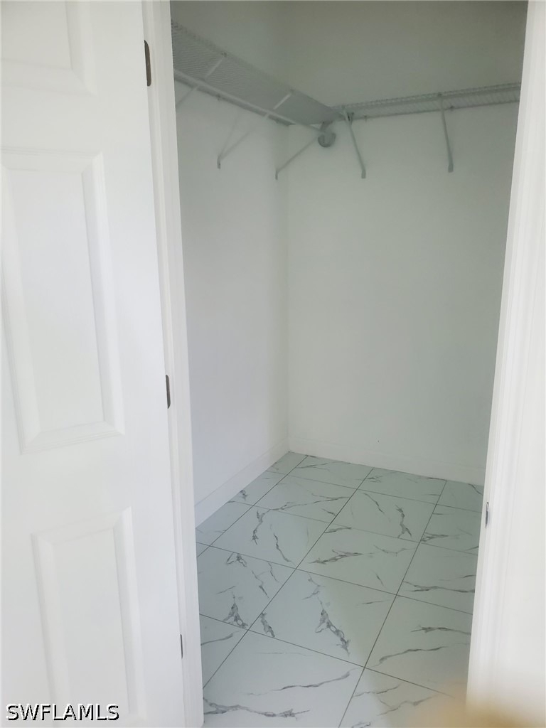 1938 Laverna Avenue - Photo 11