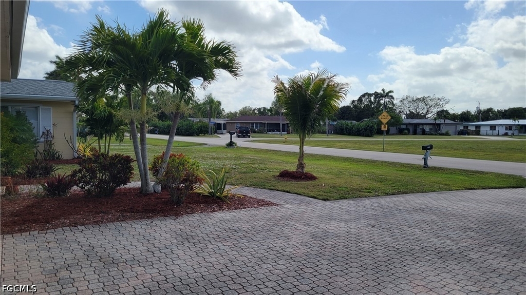 1403 Davis Drive - Photo 29