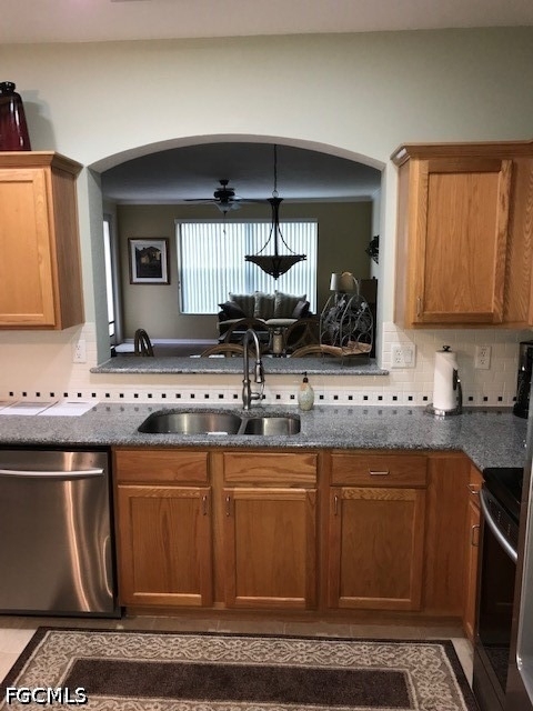 9600 Roundstone Circle - Photo 4