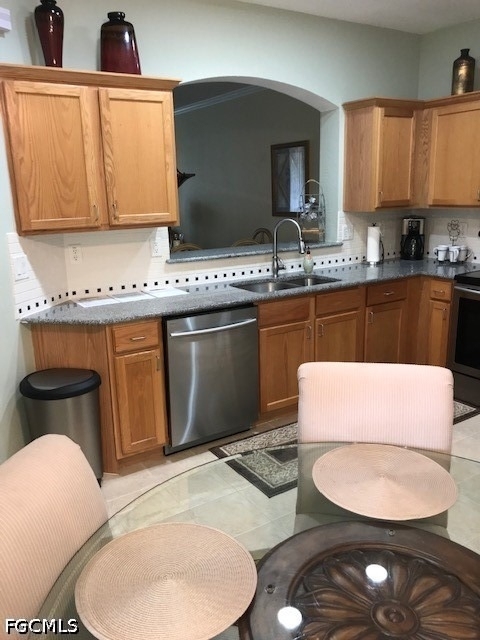 9600 Roundstone Circle - Photo 2