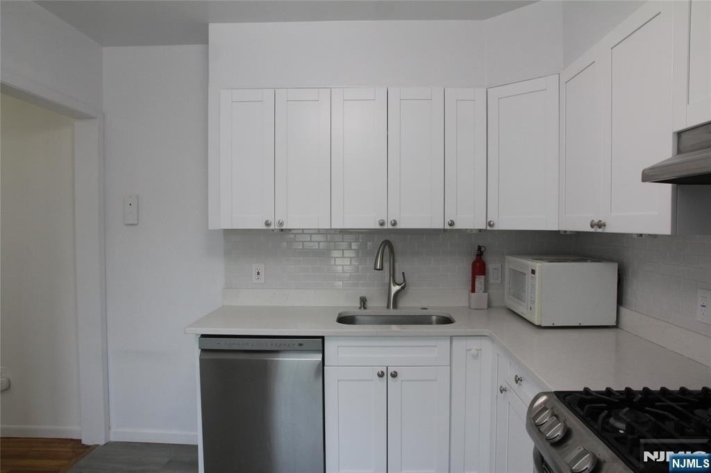 610 Grand - Photo 8