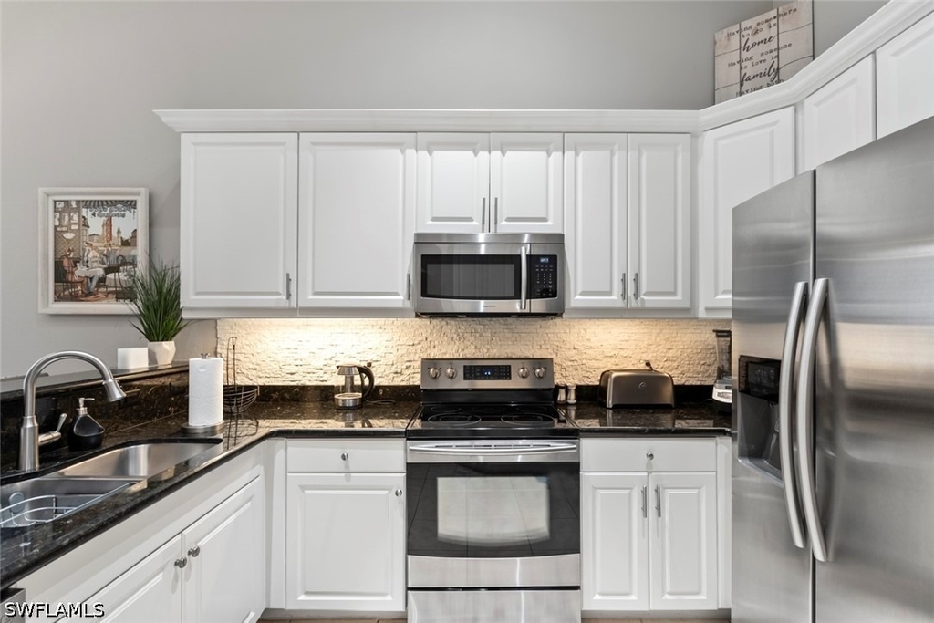 6051 Shallows Way - Photo 16