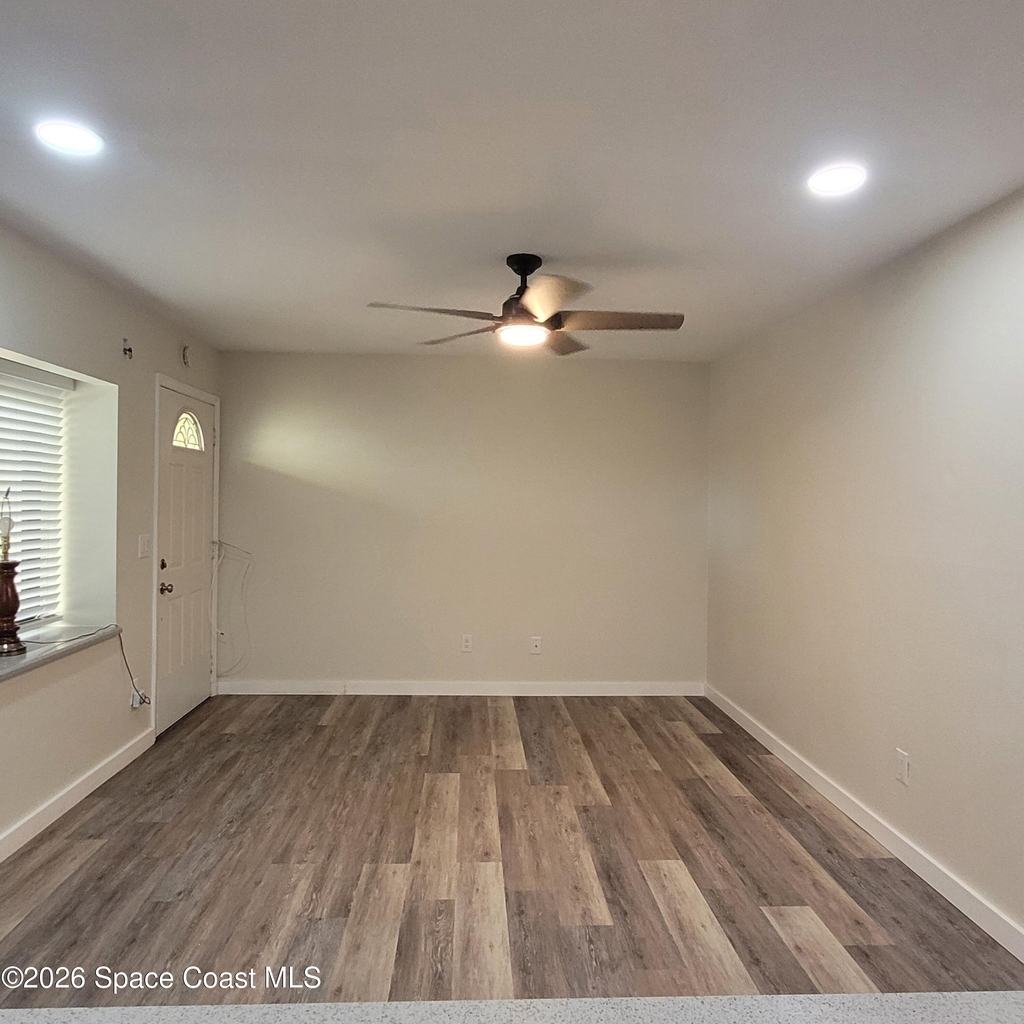 1460 Sheafe Avenue Ne - Photo 2