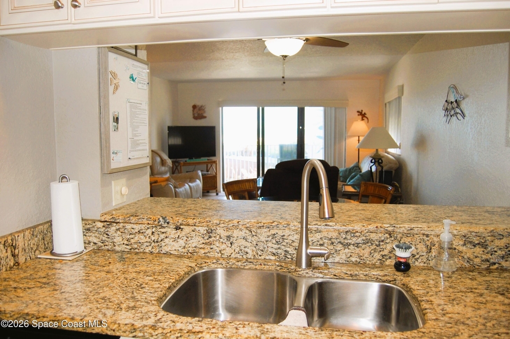 5350 Ocean Beach Boulevard - Photo 4