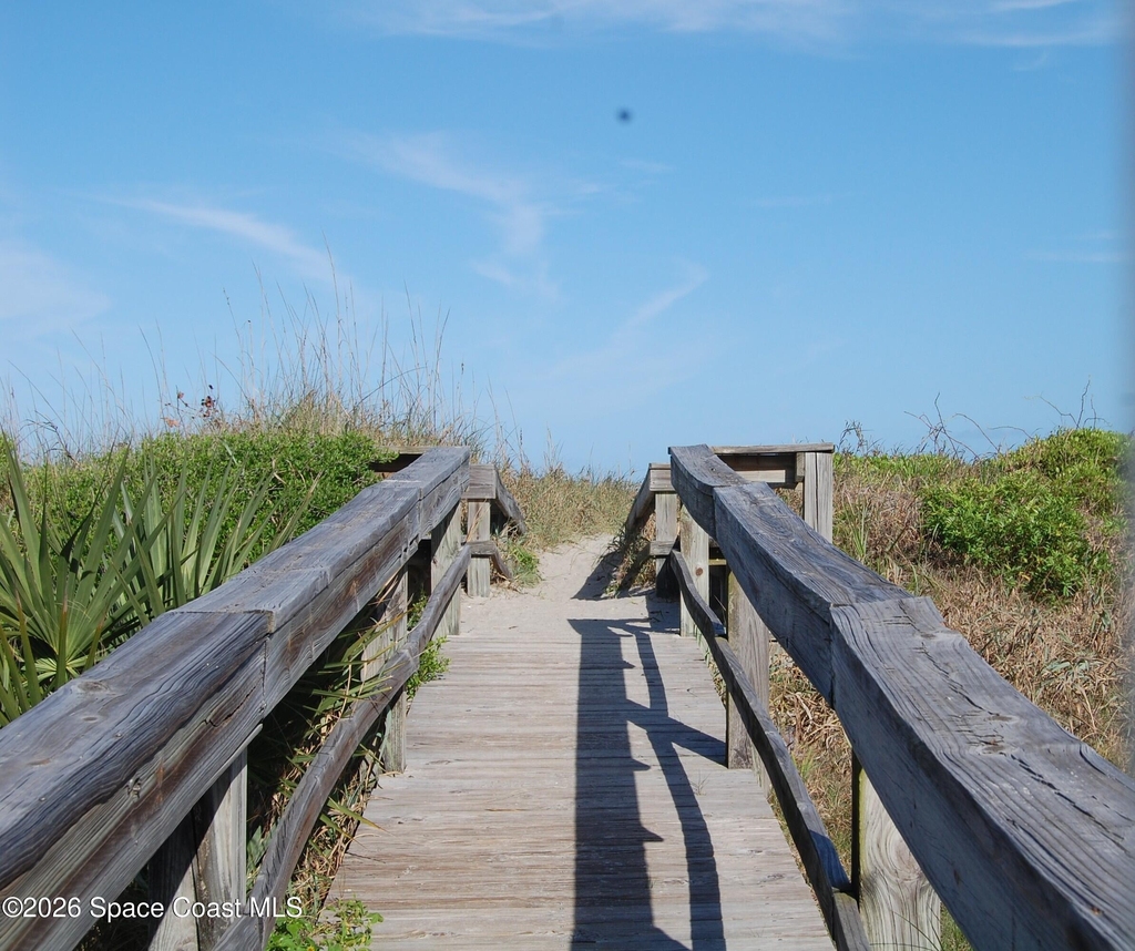 5350 Ocean Beach Boulevard - Photo 18