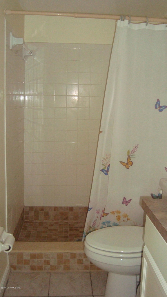 190 E Olmstead Drive - Photo 6