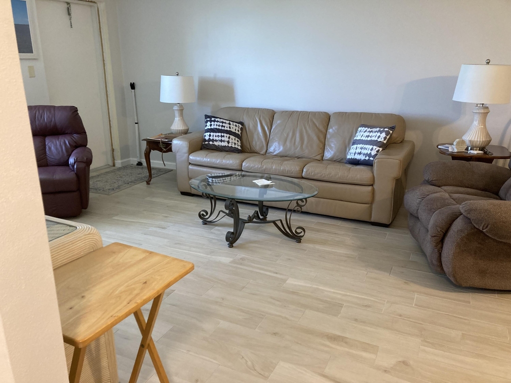 190 E Olmstead Drive - Photo 14