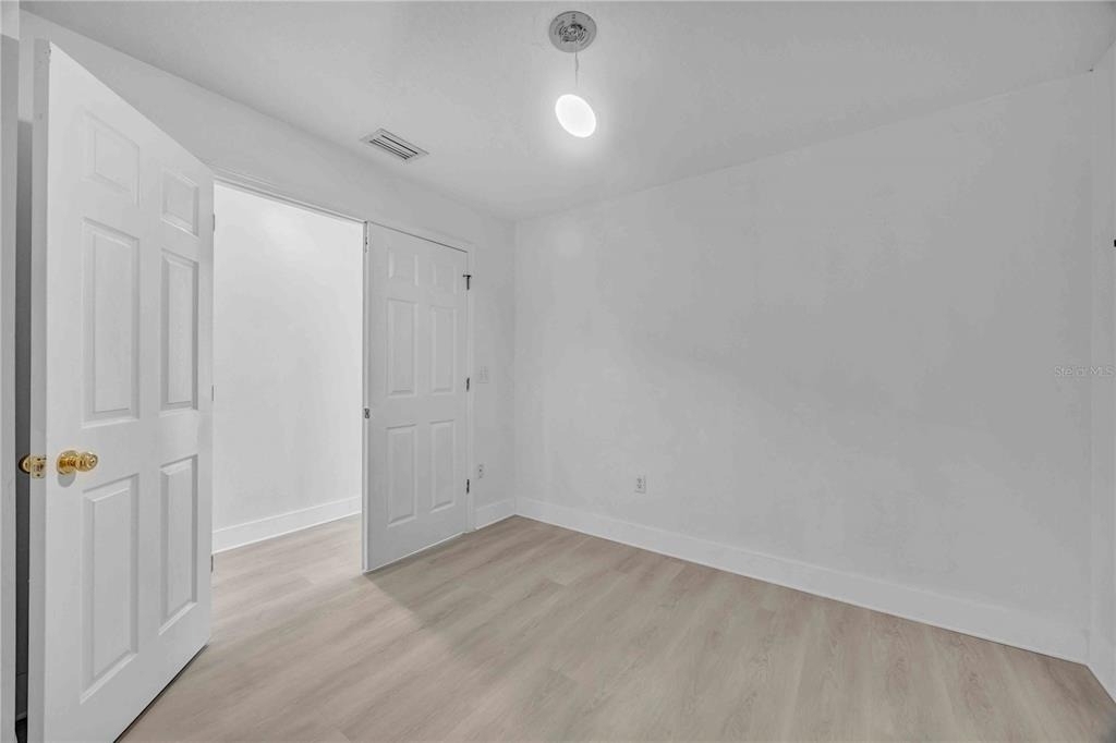 727 Kensington Lake Circle - Photo 41