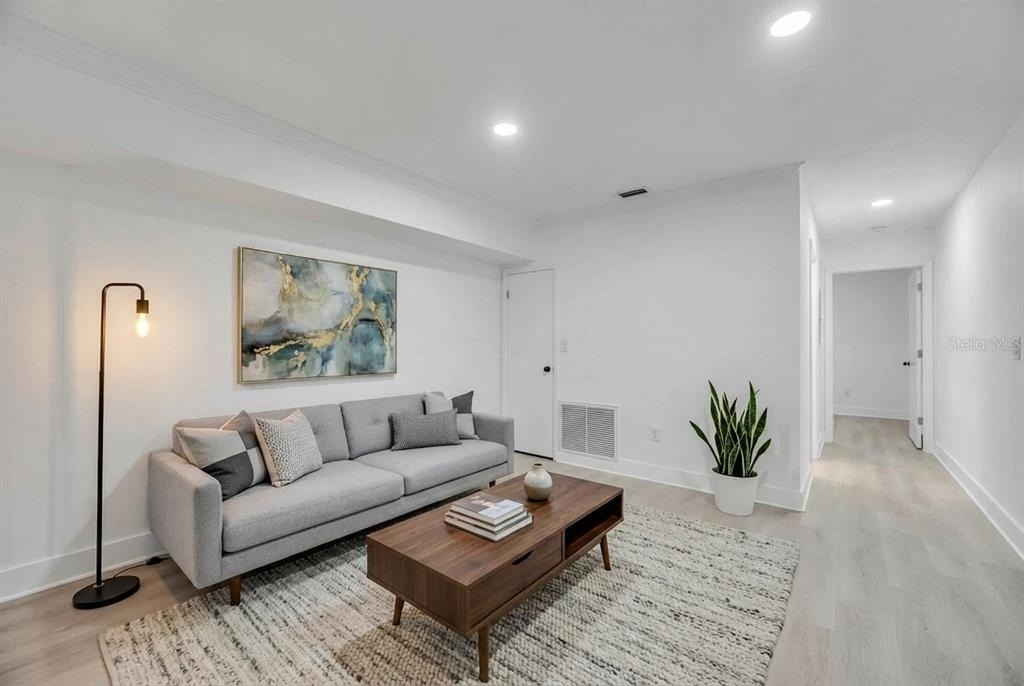 727 Kensington Lake Circle - Photo 16
