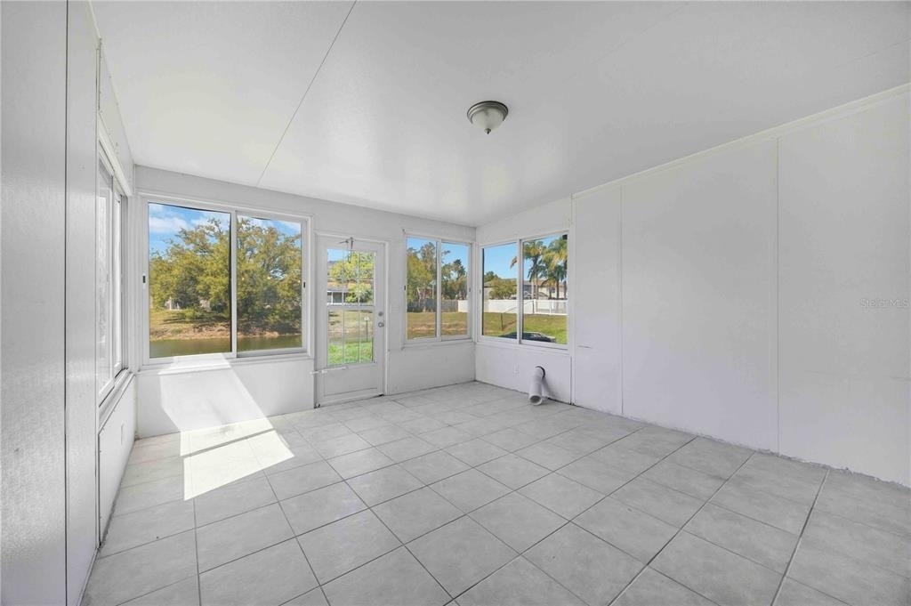 727 Kensington Lake Circle - Photo 29
