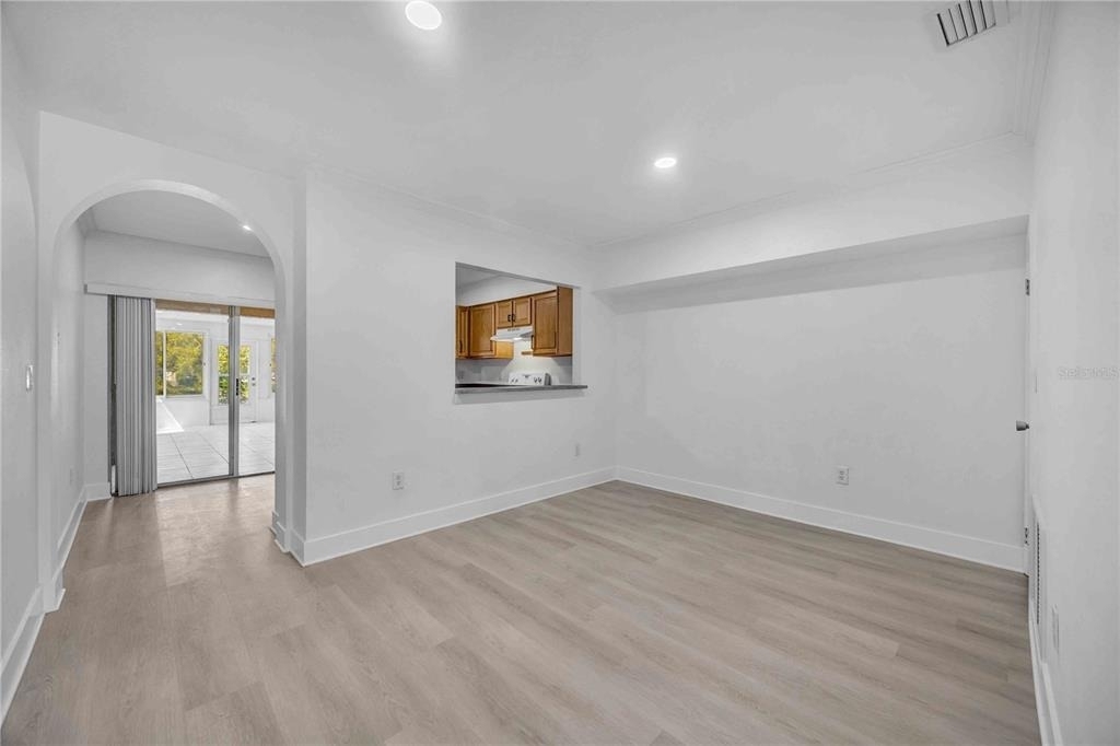727 Kensington Lake Circle - Photo 15