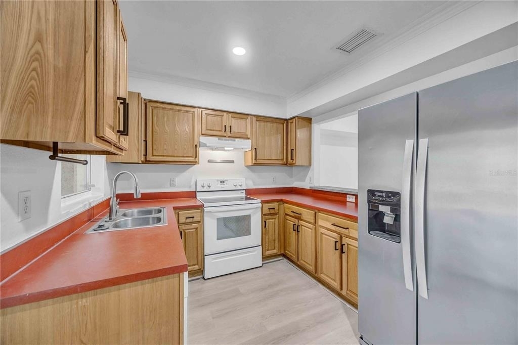 727 Kensington Lake Circle - Photo 24
