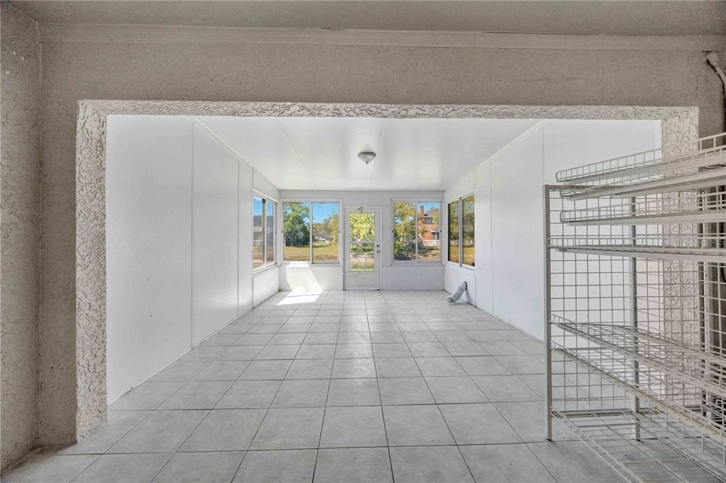 727 Kensington Lake Circle - Photo 51