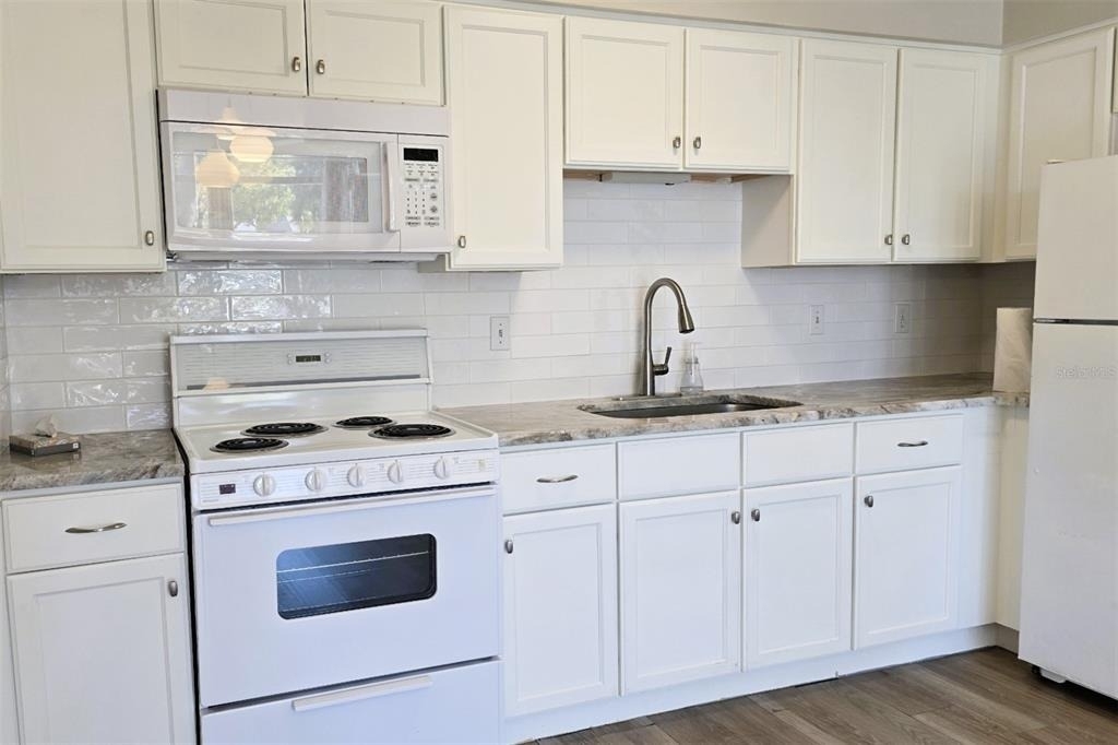 4356 Tahitian Gardens Circle - Photo 5