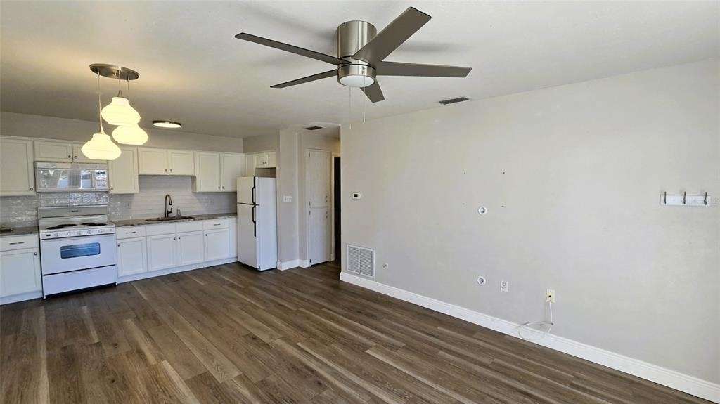 4356 Tahitian Gardens Circle - Photo 4