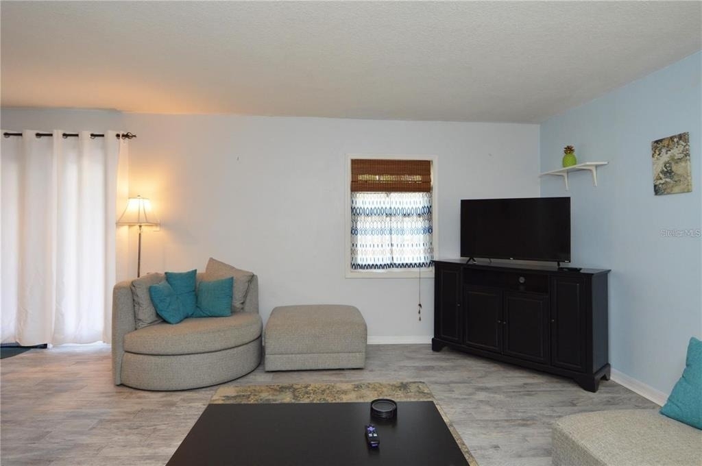 3873 Pompano Drive Se - Photo 14