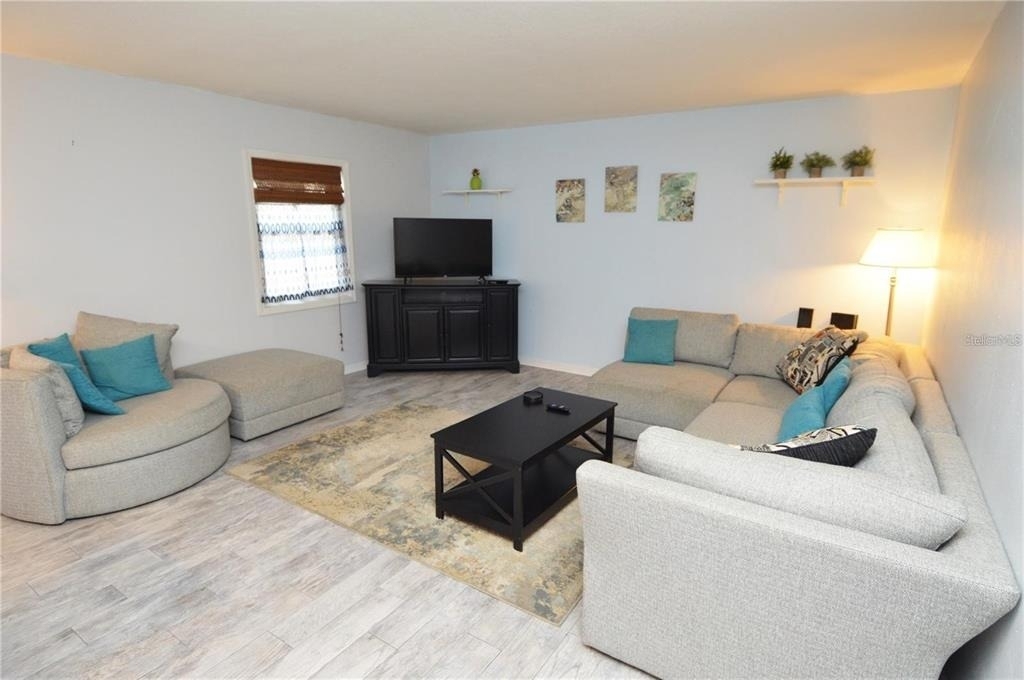 3873 Pompano Drive Se - Photo 15
