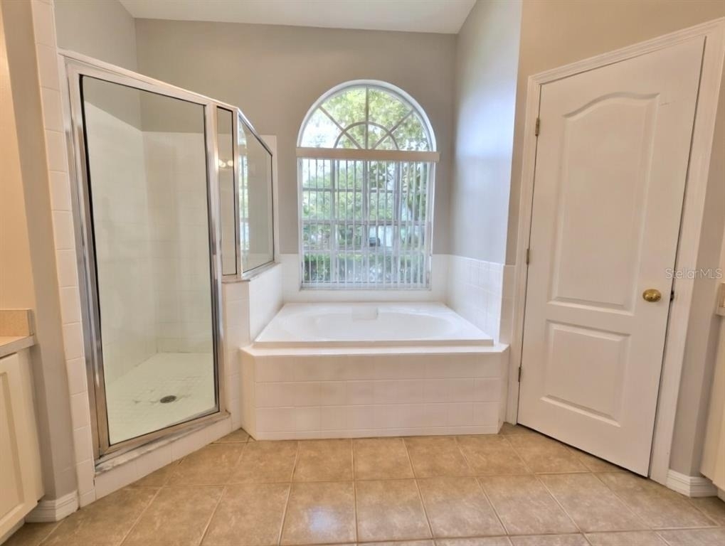 10805 Australian Pine Drive - Photo 11