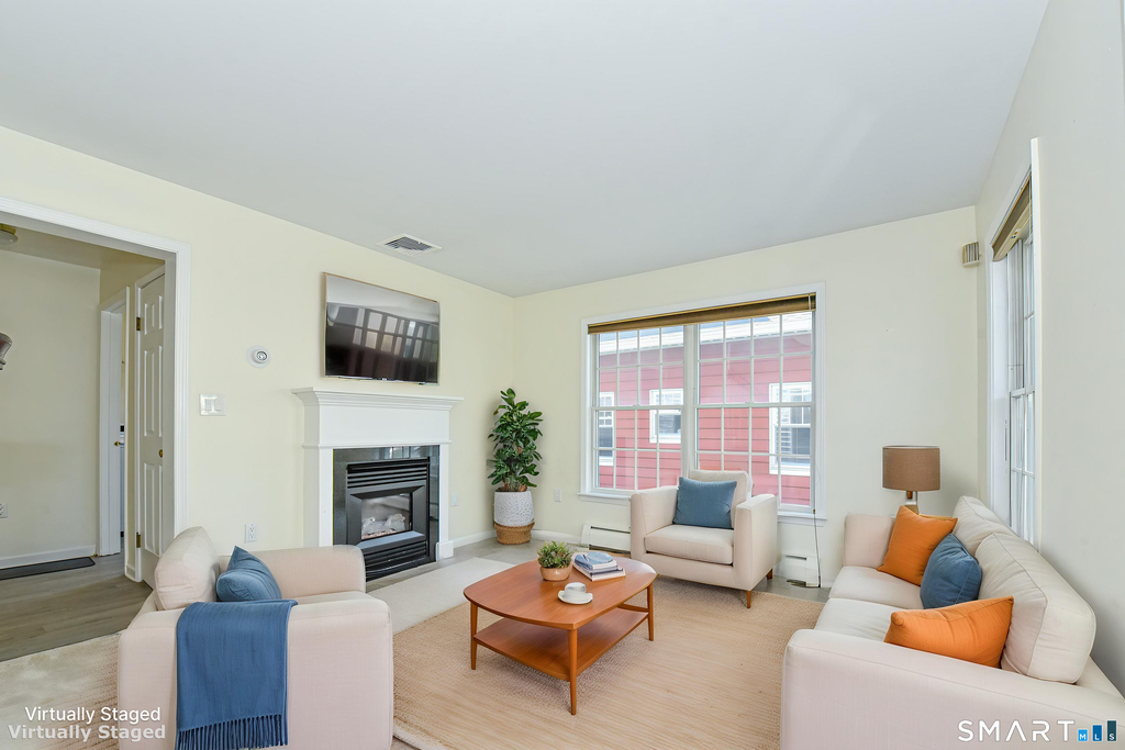 5 Moody Avenue - Photo 10
