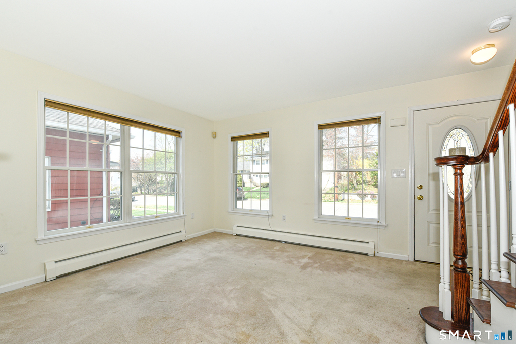 5 Moody Avenue - Photo 11