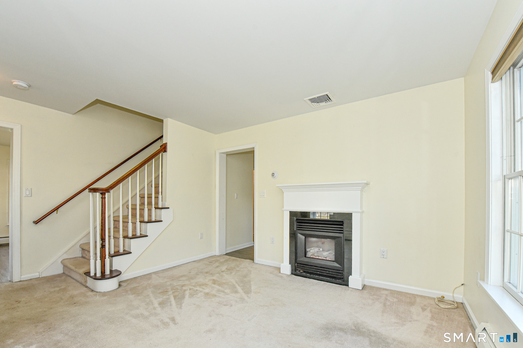 5 Moody Avenue - Photo 8