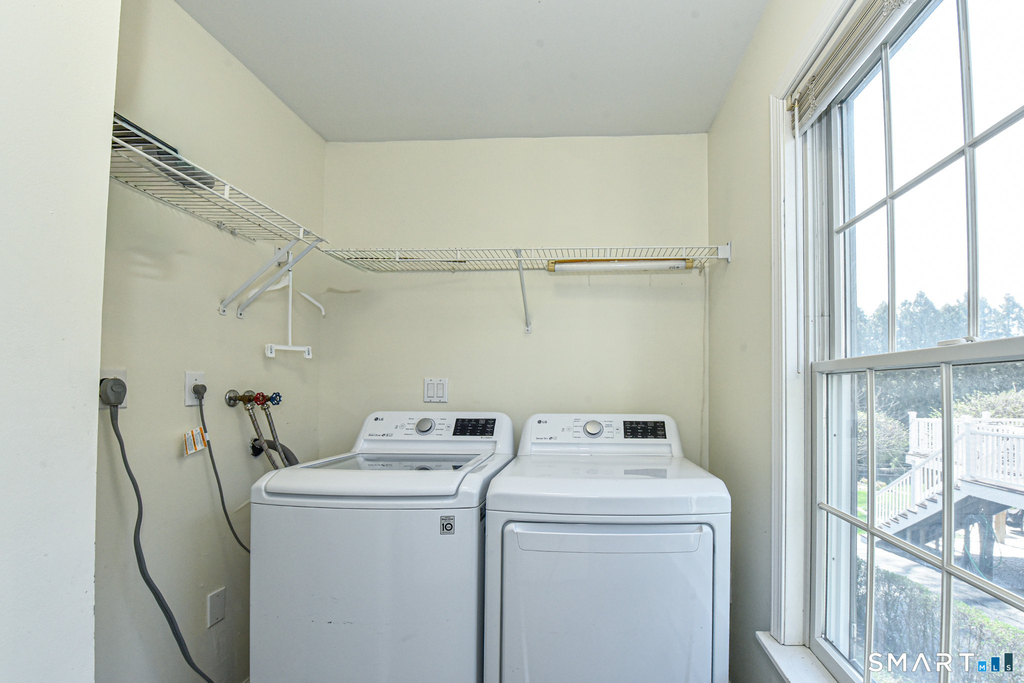 5 Moody Avenue - Photo 13