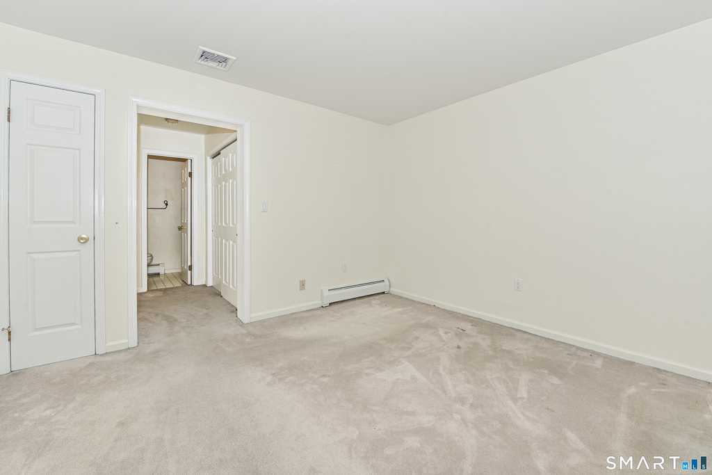 5 Moody Avenue - Photo 16