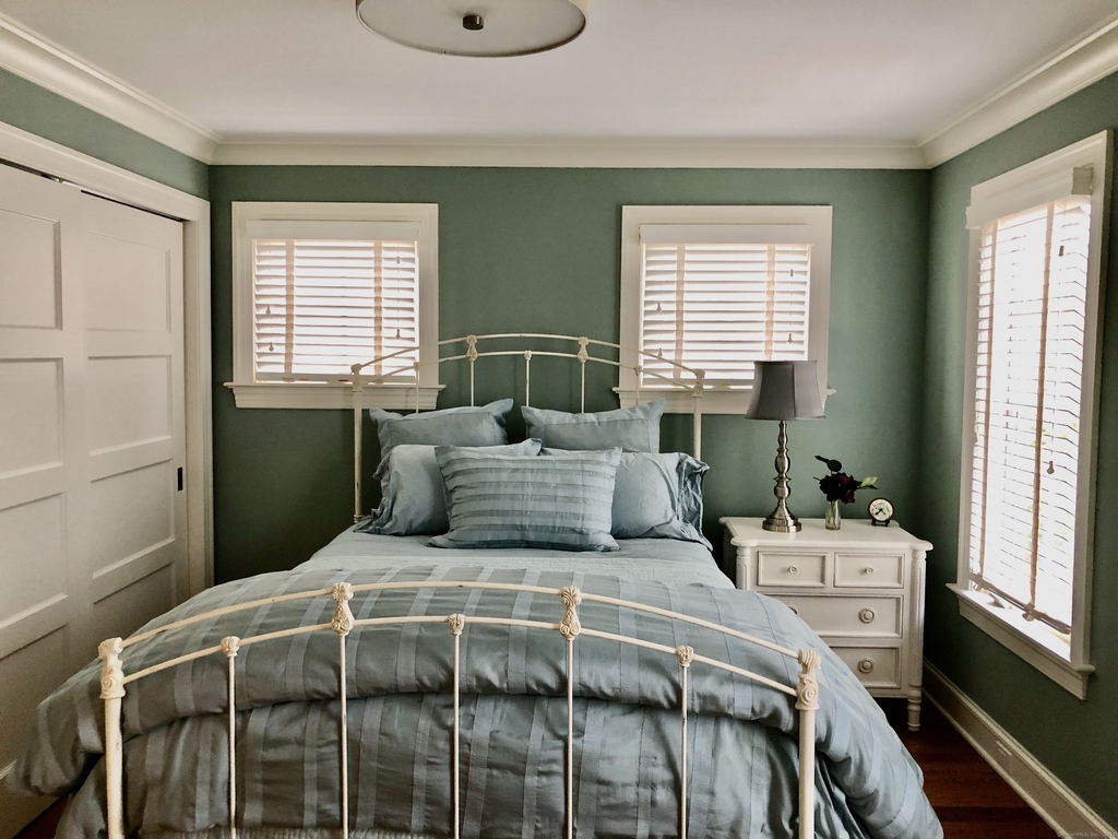 12 Danbury Avenue - Photo 17