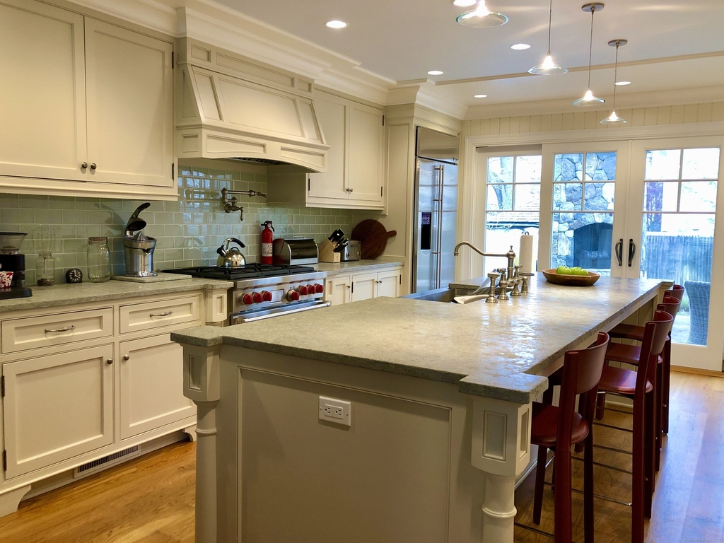 12 Danbury Avenue - Photo 10