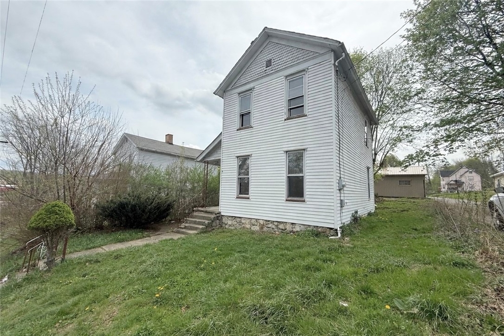 307 Andrew St - Photo 0