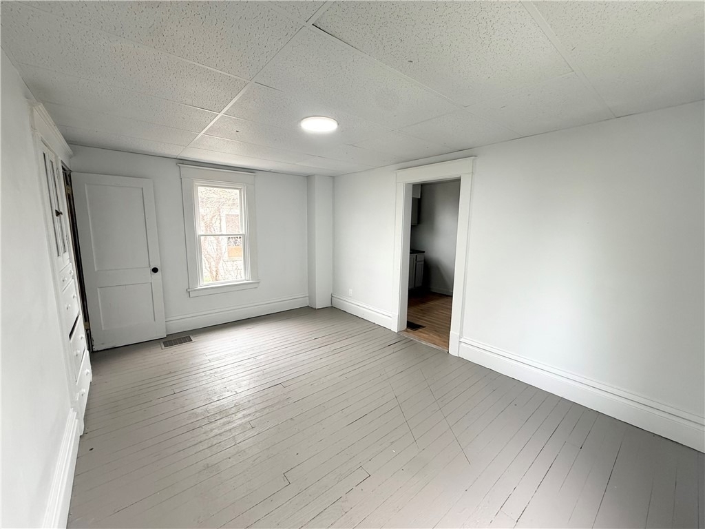 422 Prospect St - Photo 3