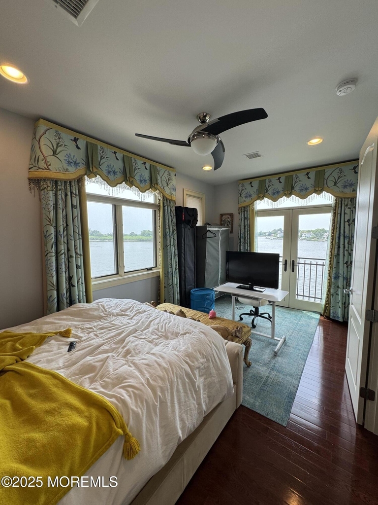 36 Beach Street - Photo 23