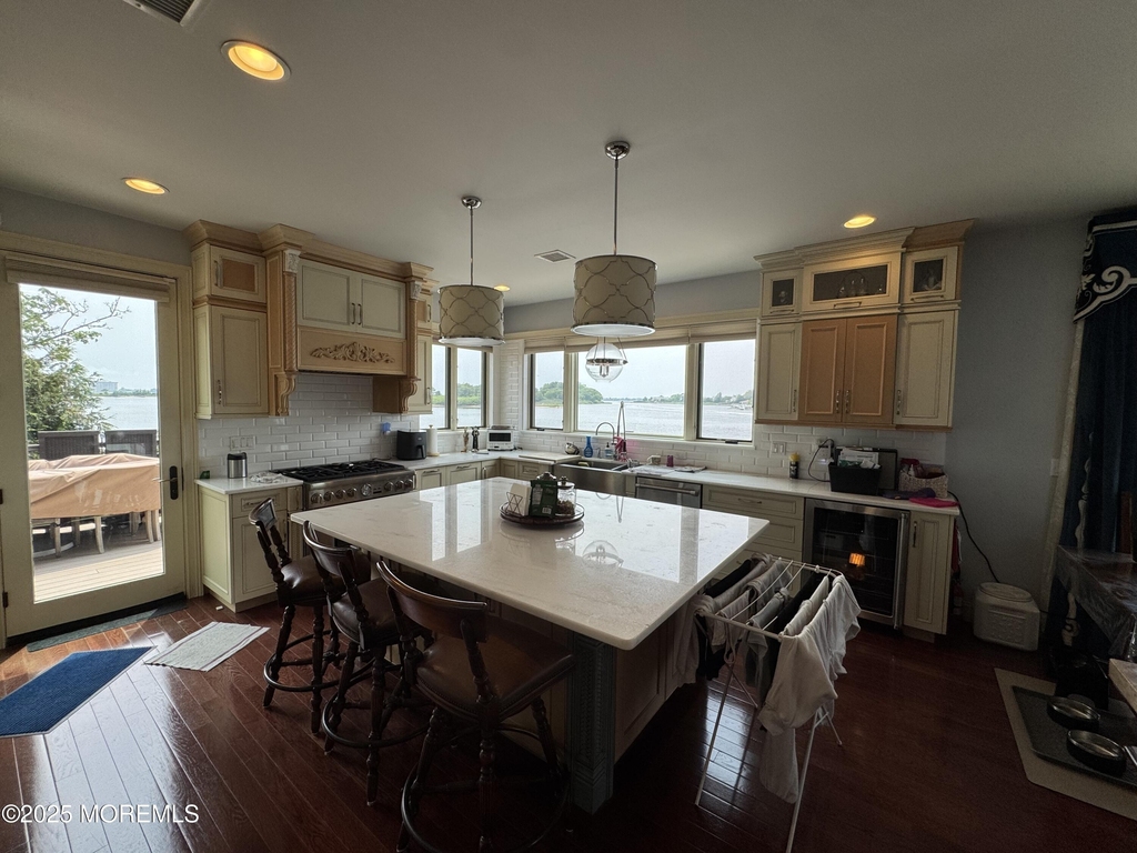 36 Beach Street - Photo 4