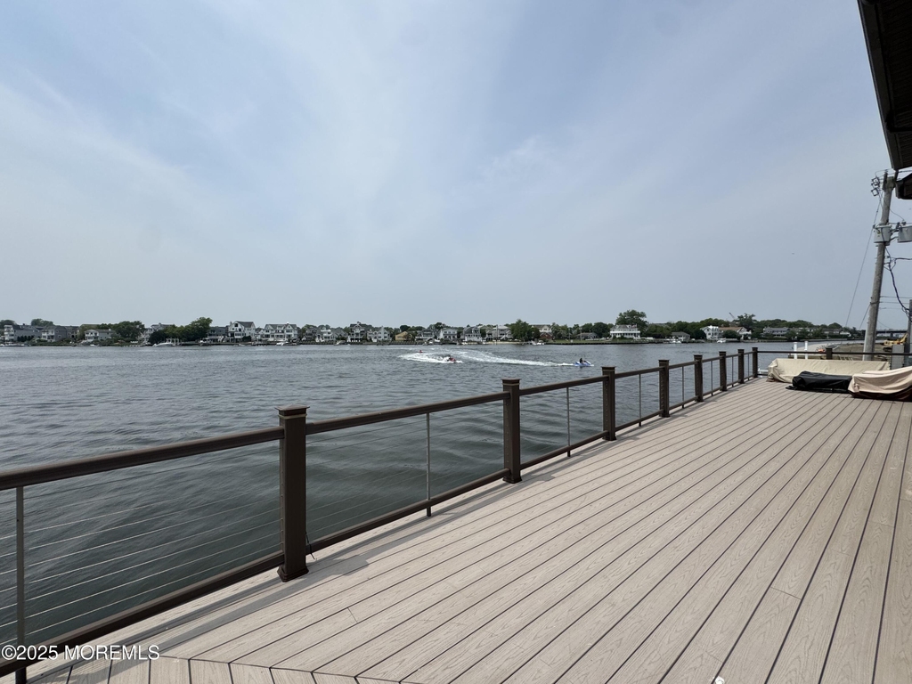 36 Beach Street - Photo 2