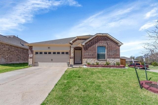 1321 Lazy Grove Drive - Photo 0