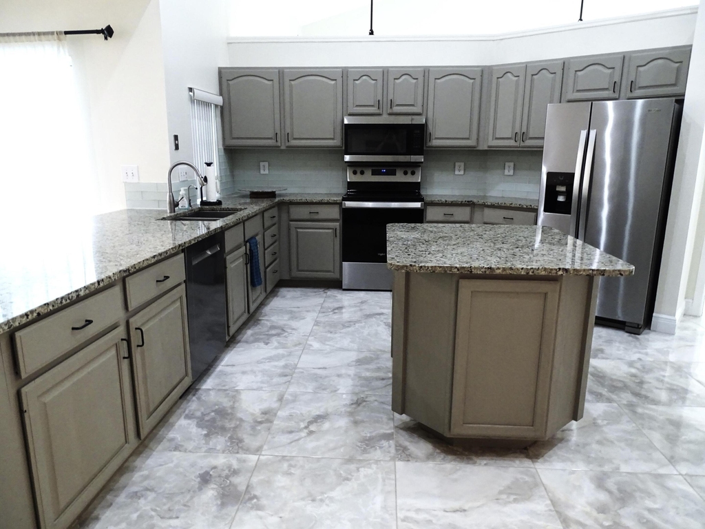 6325 Winding Lake Drive - Photo 6