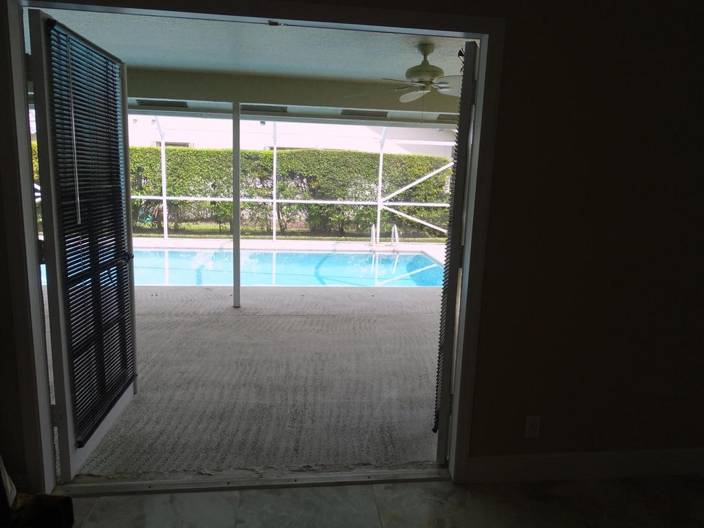 6325 Winding Lake Drive - Photo 11